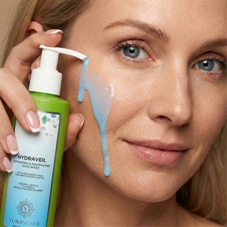 HYDRAVEIL Hydrating and Nourishing Face Wash, with Ceramides & Silk, 6oz
