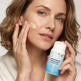 LUMIESSENCE Advanced Brightening Repair Treatment with Kojic Acid, Arbutin & Vitamin C